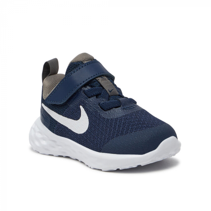 Nike Revolution 6 NN TDV [4]