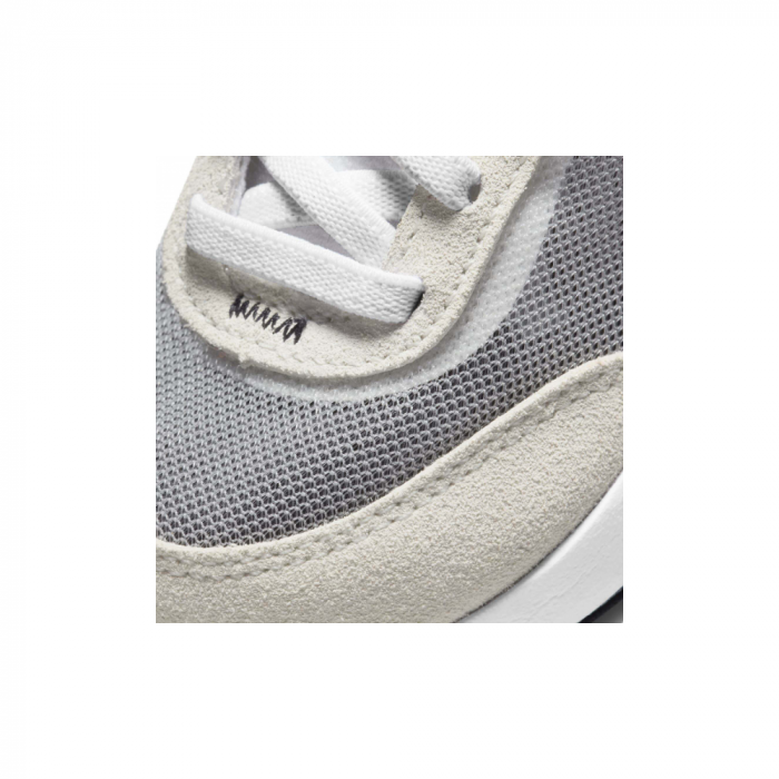 Nike Waffle One BT [4]