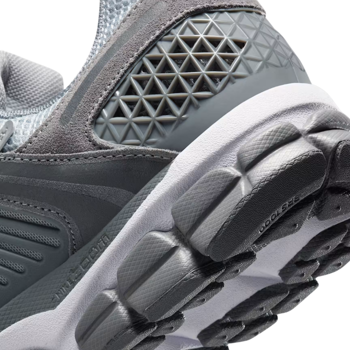 NIKE ZOOM VOMERO 5 SDE HF1553-003 [7]