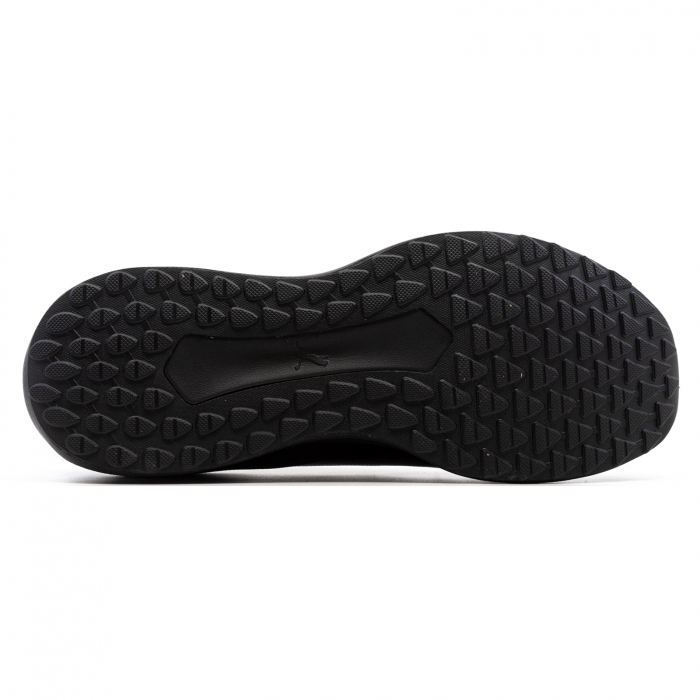 Twitch Runner Puma Black-High Risk Red [4]