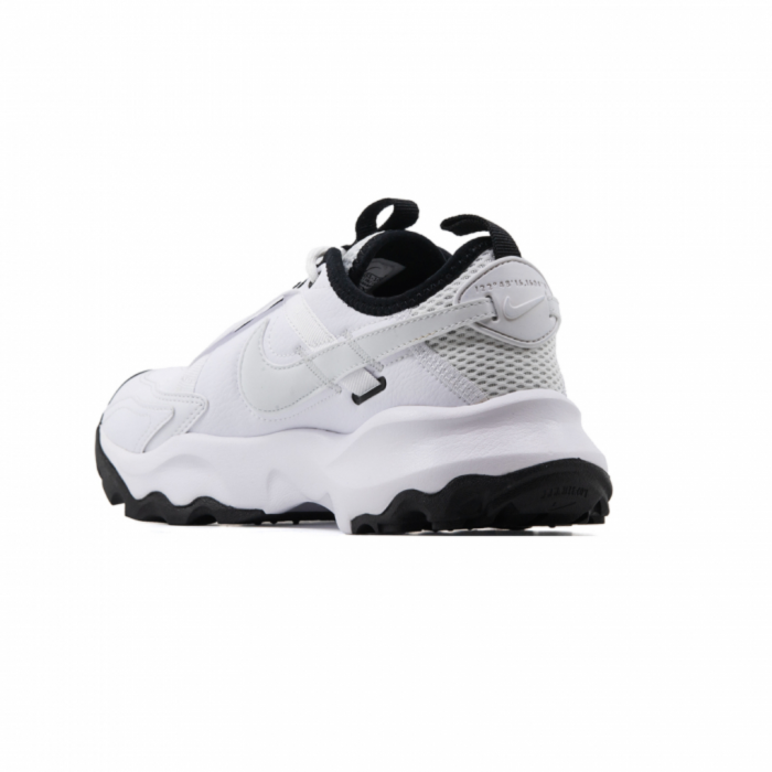 W NIKE TC 7900 PRM 2 1 CN [3]
