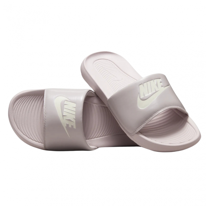 W NIKE VICTORI ONE SLIDE