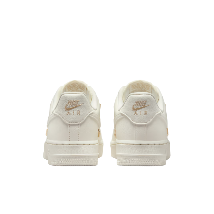 WMNS AIR FORCE 1 `07 LX FV3654-111 [7]