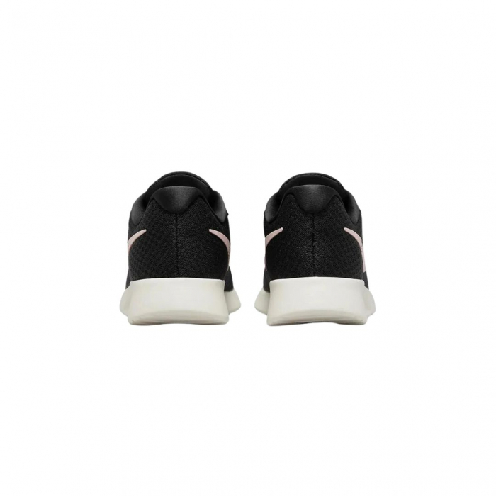 WMNS Nike Tanjun Flyease [4]