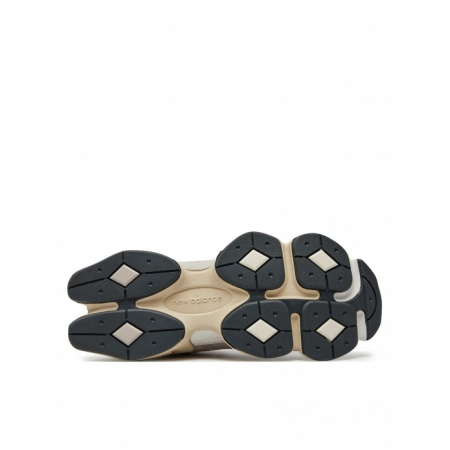 9060 - FOOTWEAR CLASSICS U9060EEB [2]