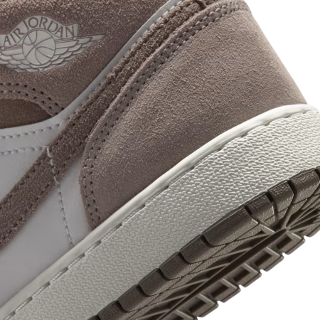 AIR JORDAN 1 MID (GS) DQ8423-003 [6]
