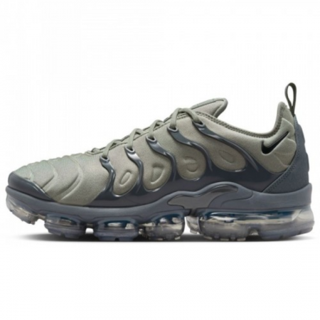 AIR VAPORMAX PLUS WE AT5681-001 [1]