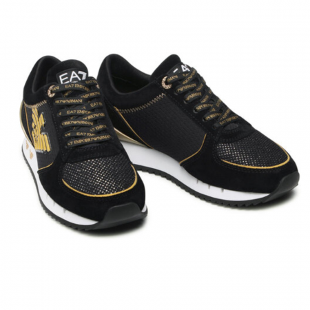 Black&White Woman [2]