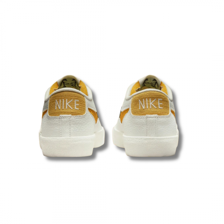 Nike Blazer Low `77 SE Nsc [4]
