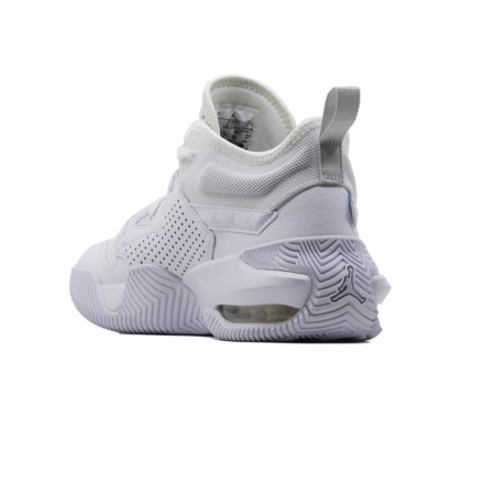 Jordan Stay Loyal 2 DQ8401-102 [3]
