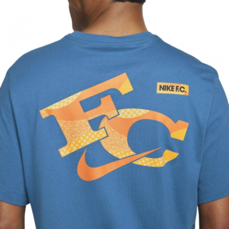 M Nk Fc Tee Seasonal Grph Hwt [1]