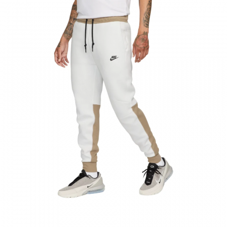M Pantaloni Nike Tech Fleece JGGR [0]