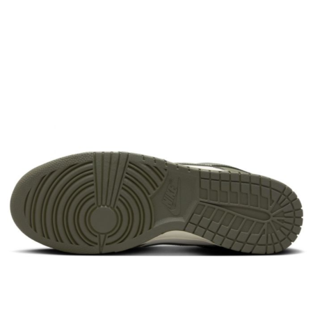 NIKE DUNK LOW RETRO BTTYS HF5441-102 [7]