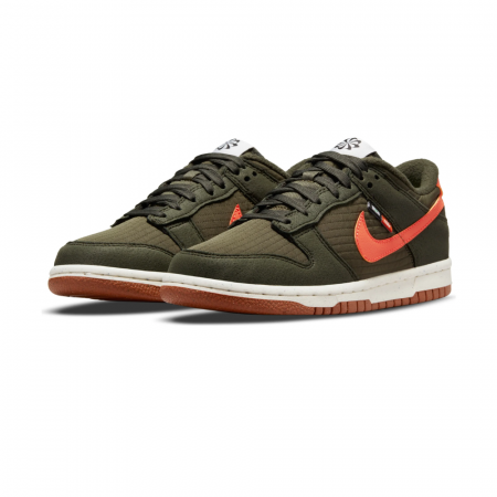 NIKE DUNK LOW SE NN BG [1]