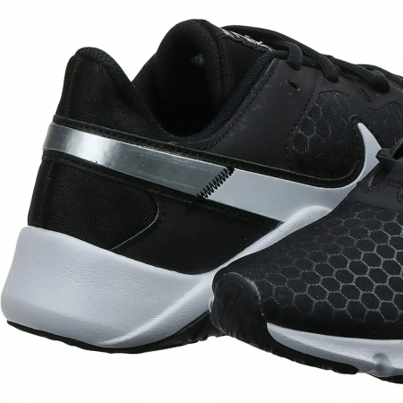 NIKE LEGEND ESSENTIAL 2 [3]