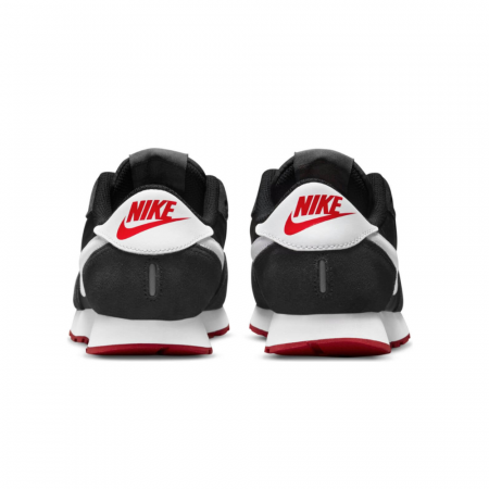 NIKE MD VALIANT BG [3]