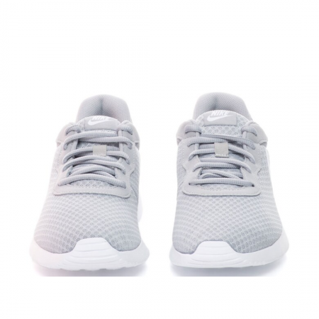Nike Tanjun [3]
