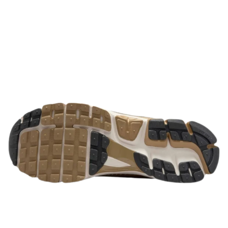 NIKE ZOOM VOMERO 5 MET FJ4151-006 [7]