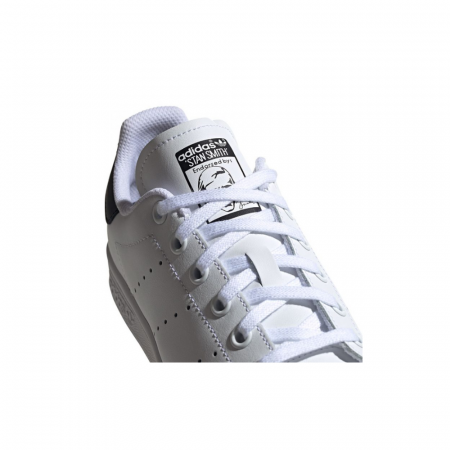 Stan Smith J [2]