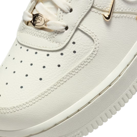 WMNS AIR FORCE 1 `07 LX FV3654-111 [2]