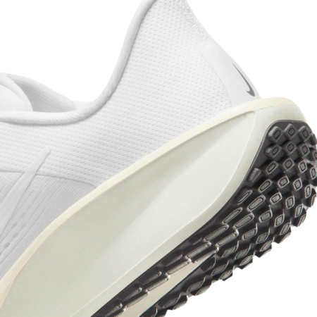 WMNS NIKE QUEST 6 FD6034-112 [6]