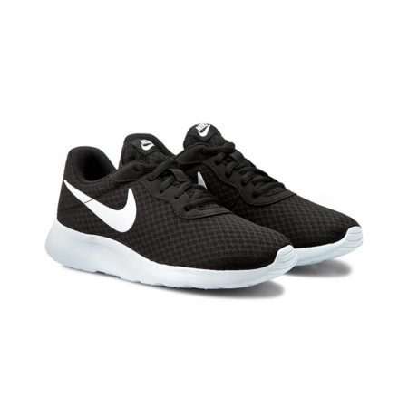 WMNS Nike Tanjun 812655-011 [2]