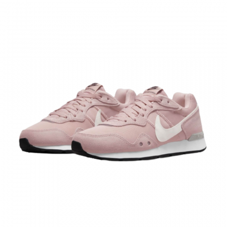Wmns Nike Venture Runner [2]