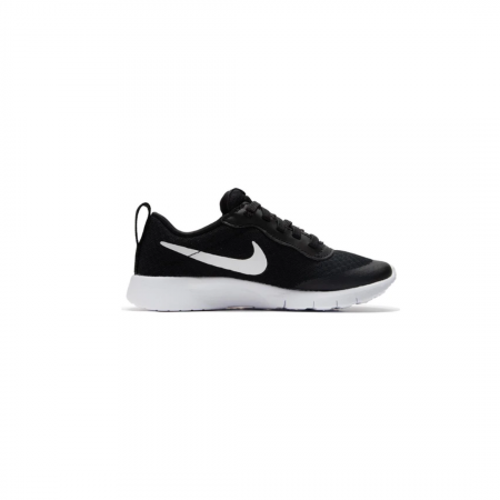 Nike Tanjun EasyOn 'Black Summit White' [0]