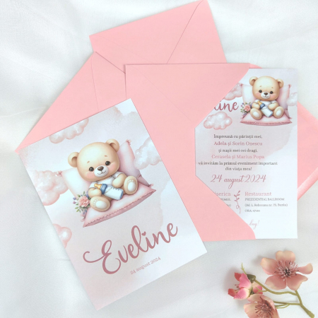 Invitatii Botez - Invitatie botez URSULET CU BIBERON, cu plic roz - cod: B108