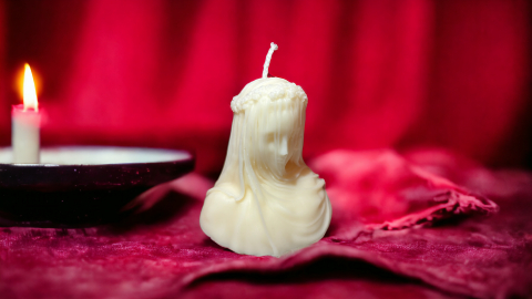 Produse - Lumanare "Figurina in Voal"