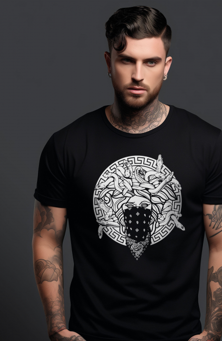 Tricou pentru barbati, Woman with Snakes [2]