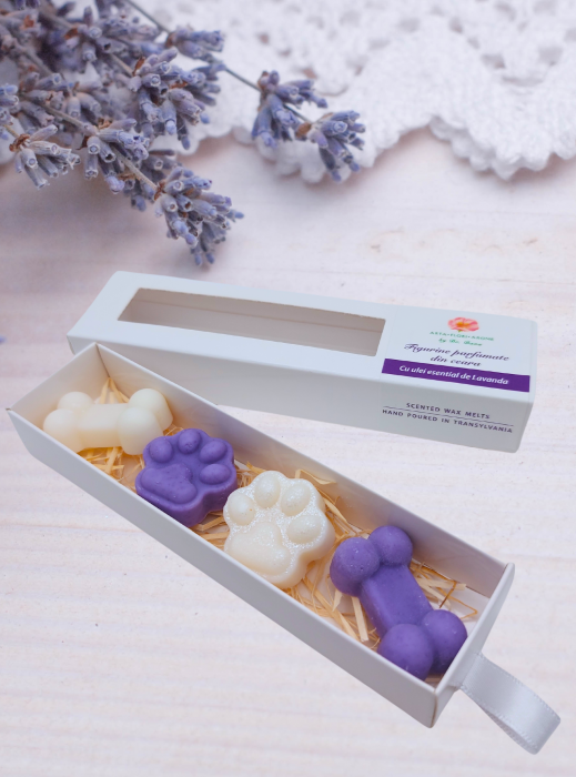 "Melting Paws" - Figurine din ceara cu ulei esential de Lavanda [3]