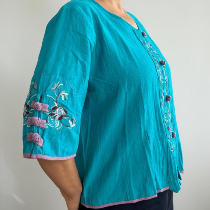 Bluza cu broderie [2]