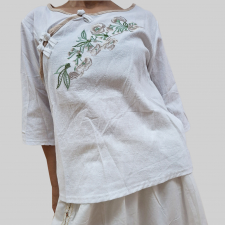Bluze si camasi - Bluza cu broderie