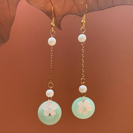 Cercei - Cercei lungi cu floare si detalii aurii