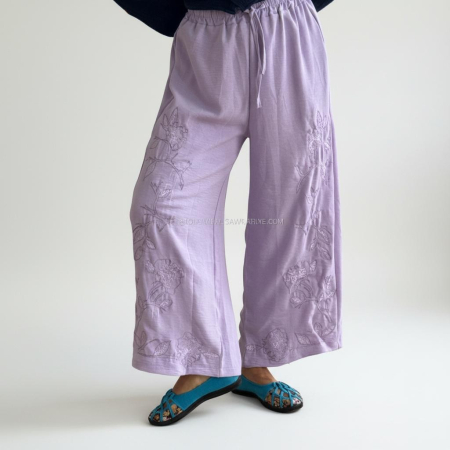 Pantaloni cu broderie [1]