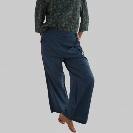 Pantaloni - Pantaloni largi cu buton chinezesc