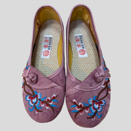 FEMEI - Pantofi de panza brodati cu butoni chinezesti