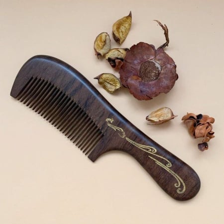 Bijuterii si accesorii - Pieptane din lemn de santal