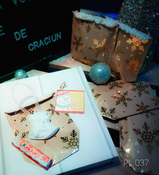 Cadou pentru copii cu ciocolata si figurina din ipsos [2]