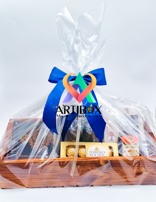 Ambalare produse cu folie, panglica, funda si eticheta personalizata [13]