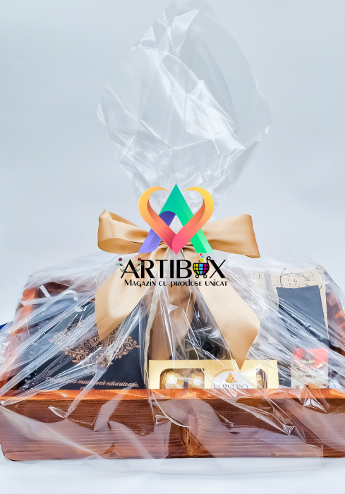 Ambalare produse cu folie, panglica, funda si eticheta personalizata [12]