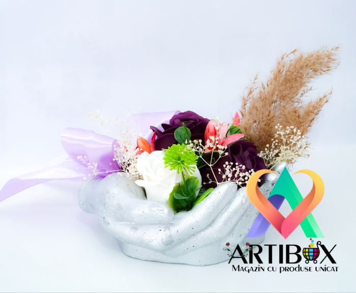 Aranjament floral - Hands [3]