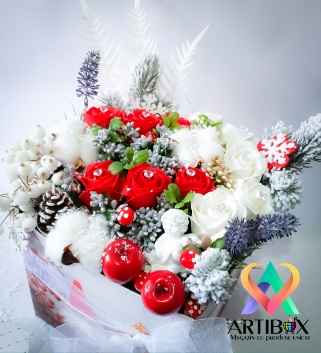 Aranjament tematica de sarbatoare cu ingeras si lumanare con in cutie Gnom [4]