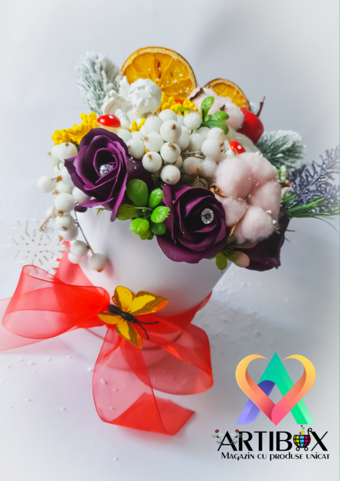 Aranjament tematica de sarbatoare in cutie cu fundita - White [5]