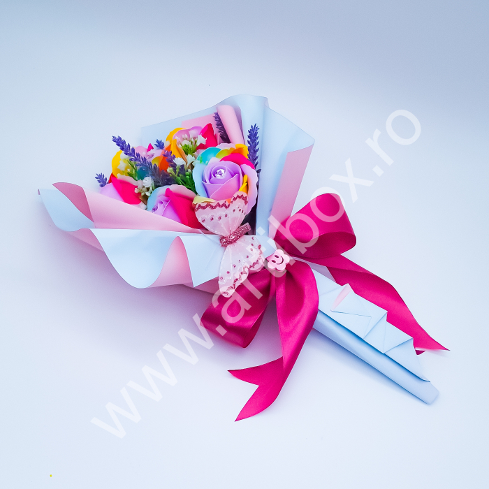 Buchet cu trandafiri din sapun premium rainbow [5]