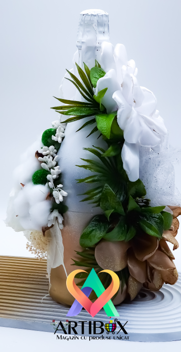 Cadou pentru evenimente deosebite cu flori criogenate - 7 piese decorative [9]