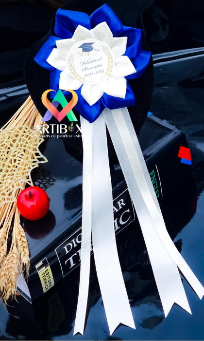 Cocarde personalizate pentru absolvire - Model Floare [2]