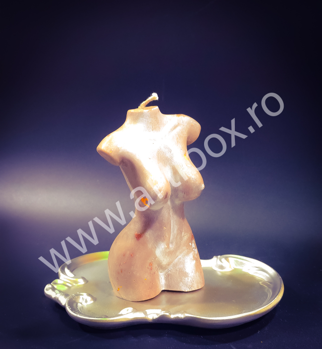 Corp stilizat - Lumanare decorativa din ceara de soia [2]