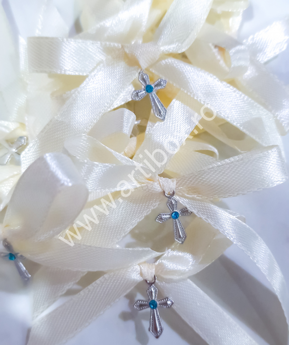 Cruciulite botez cu pietricica colorata si fundita din satin, ac inclus [5]